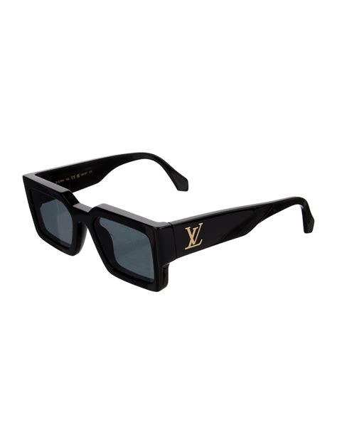 Products by Louis Vuitton: LV Urban Square Sunglasses